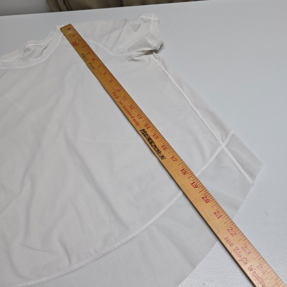 Lululemon Shirt Womens Medium White Short Sleeve‎ Pullover Active Gym Yoga READ - Picture 8 of 9